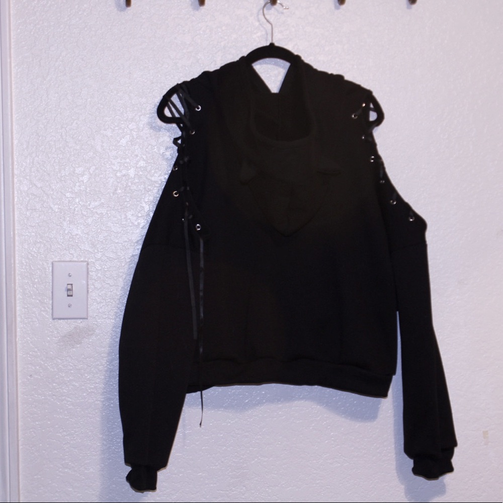 Plus size garment lace up cold shoulder 3D ear design hoodie
